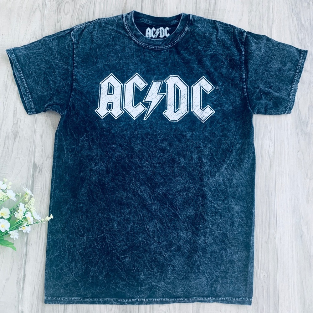 AC/DC Tee | Rock Band Tee | T-Shirt | AC/DC Top
